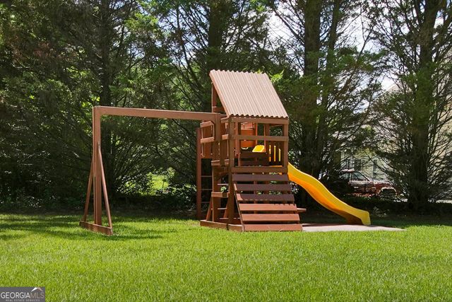 190 Baywatch Circle, Fayetteville, GA 30215