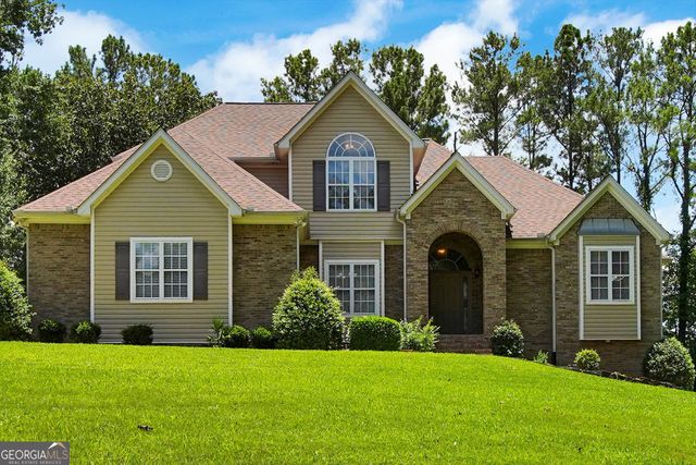 190 Baywatch Circle, Fayetteville, GA 30215