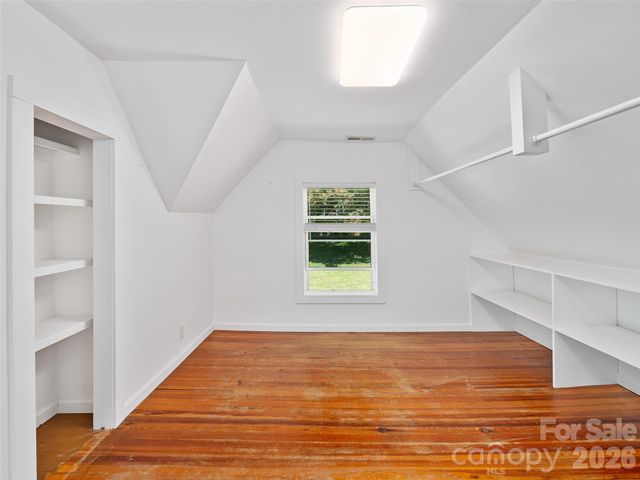 118 Robertson Street, Burnsville, NC 28714