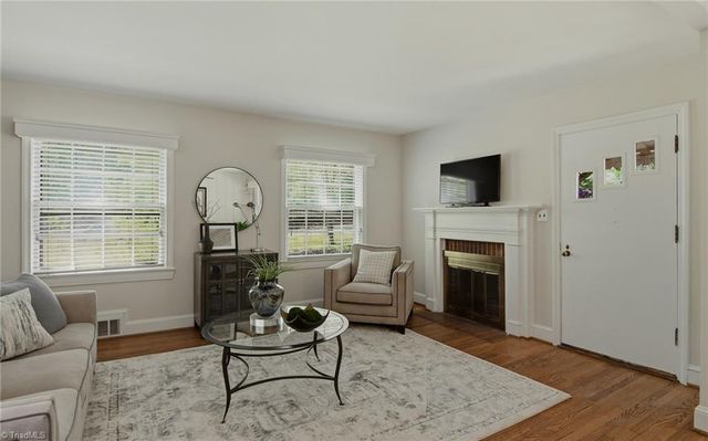 4966 Red Pine Lane, Pfafftown, NC 27040