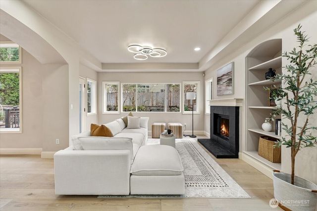 4228 257th Place SE, Sammamish, WA 98029