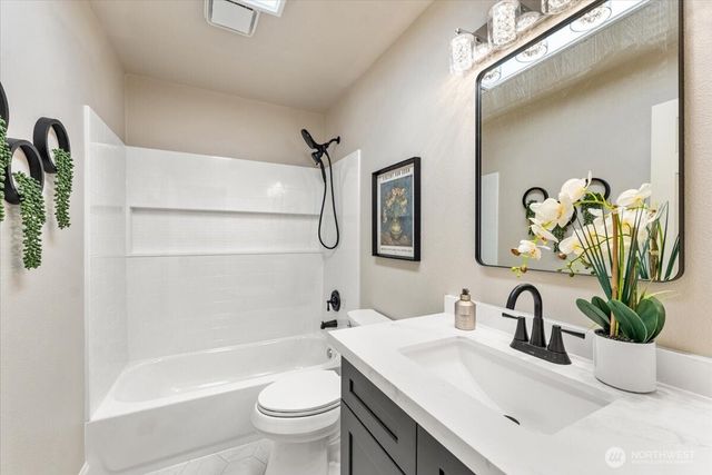 4228 257th Place SE, Sammamish, WA 98029