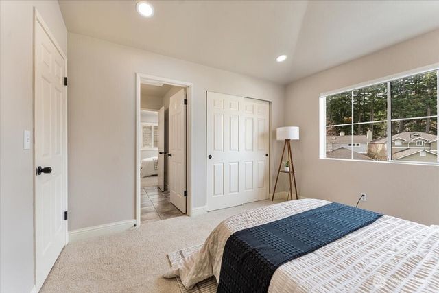 4228 257th Place SE, Sammamish, WA 98029