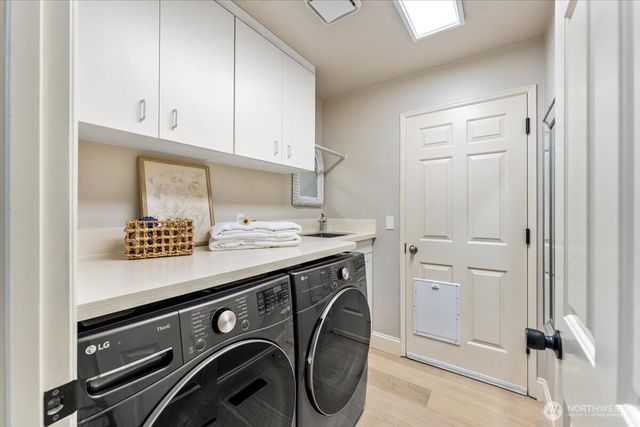 4228 257th Place SE, Sammamish, WA 98029