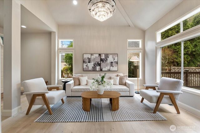 4228 257th Place SE, Sammamish, WA 98029