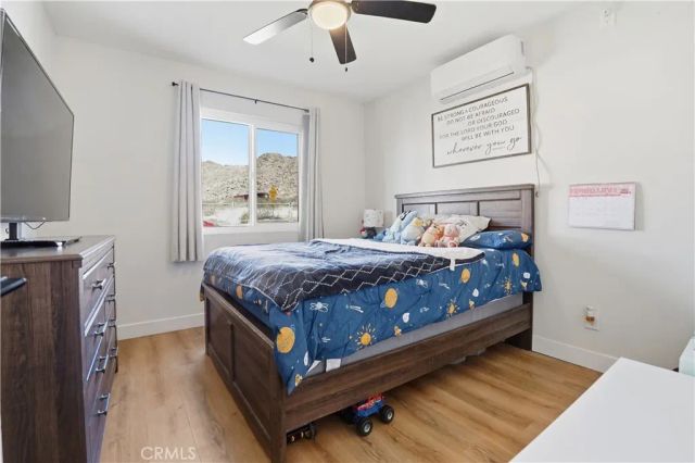 23921 South, Apple Valley, CA 92307