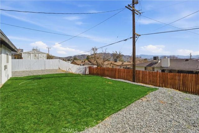 23921 South, Apple Valley, CA 92307