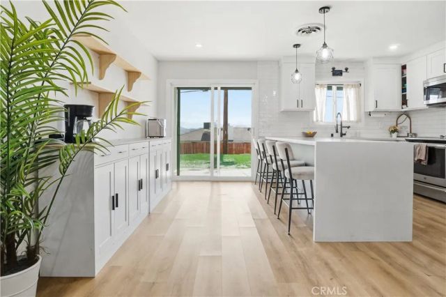 23921 South, Apple Valley, CA 92307