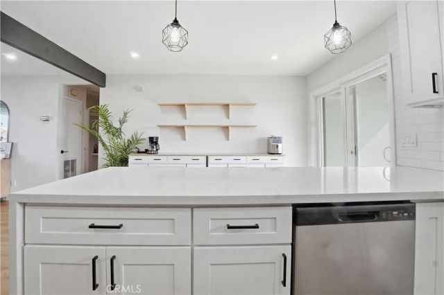 23921 South, Apple Valley, CA 92307