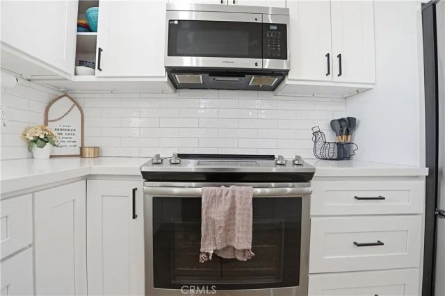 23921 South, Apple Valley, CA 92307