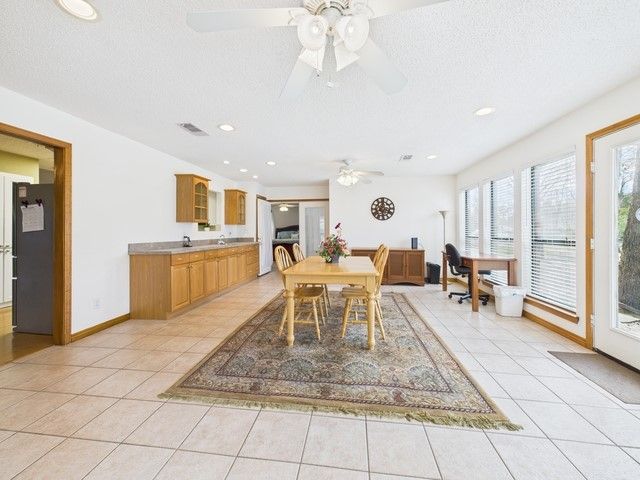 162 1st Oak Drive, Enchanted Oaks, TX 75156