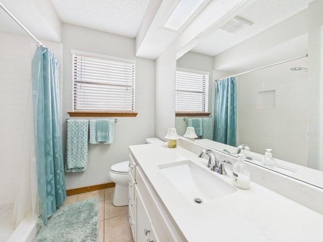 162 1st Oak Drive, Enchanted Oaks, TX 75156