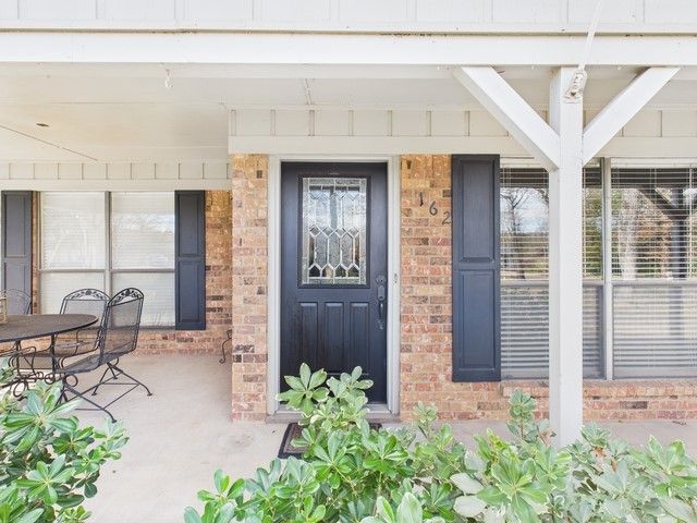 162 1st Oak Drive, Enchanted Oaks, TX 75156