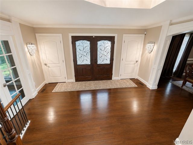 2 Gothic Ledge, Lockport Town, NY 14094
