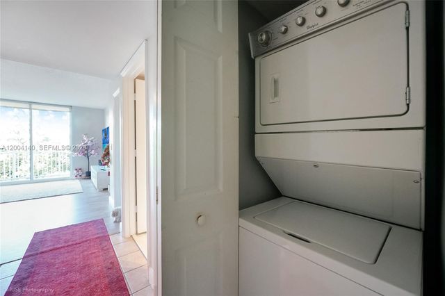 3000 Coral Way 519, Miami, FL 33145