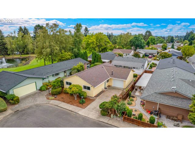 12388 Sw KING GEORGE Dr, Portland, OR 97224