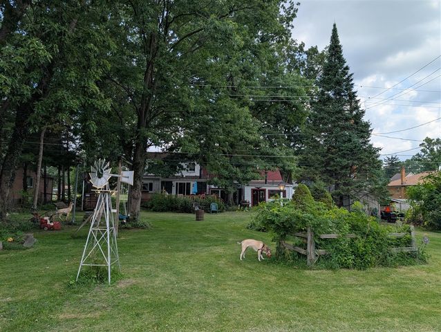 26137 Joy Road, Dearborn Heights, MI 48127