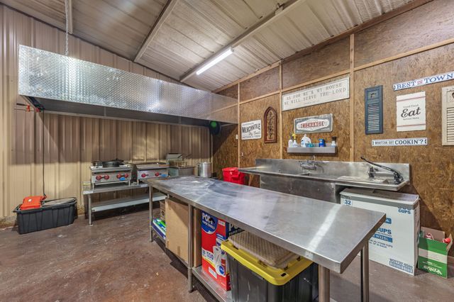 7203 Pump Station Road, Jacksboro, TX 76458