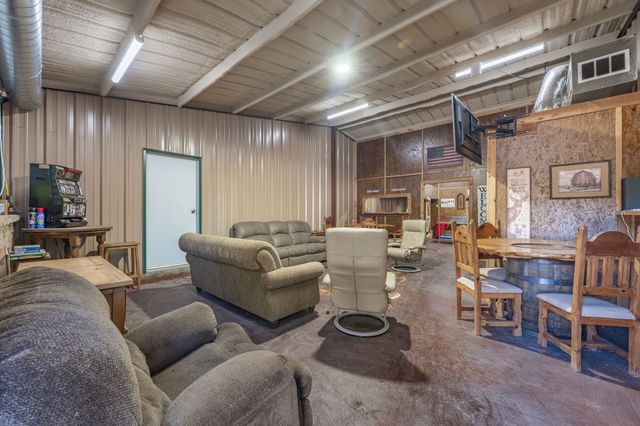 7203 Pump Station Road, Jacksboro, TX 76458