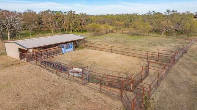 7203 Pump Station Road, Jacksboro, TX 76458
