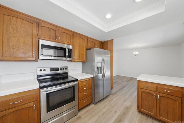 1620 Kenora Drive, Escondido, CA 92027