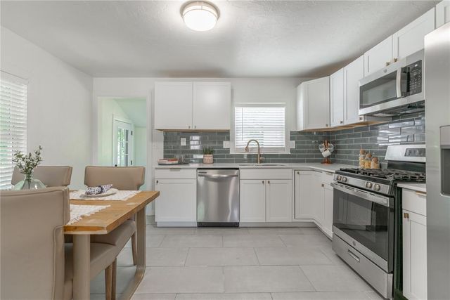 3205 SW 20th Street, Oklahoma City, OK 73108