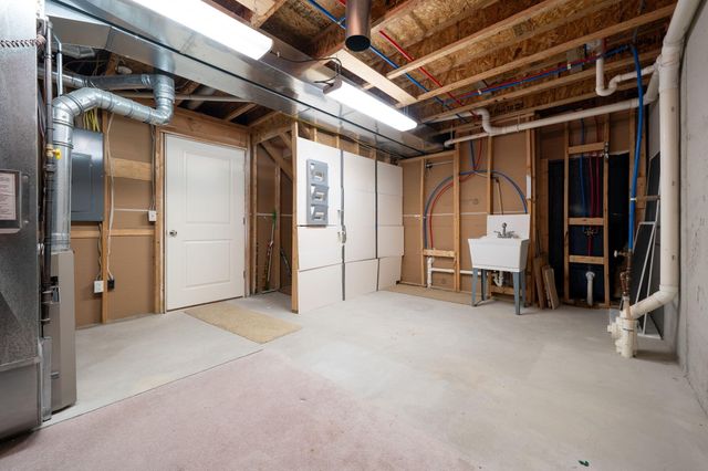 7105 Baltic Drive Sw, Byron Twp, MI 49315