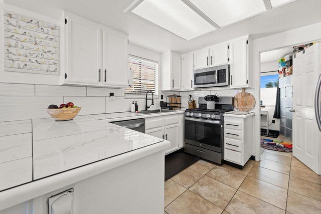 530 Boston Street, Hemet, CA 92545