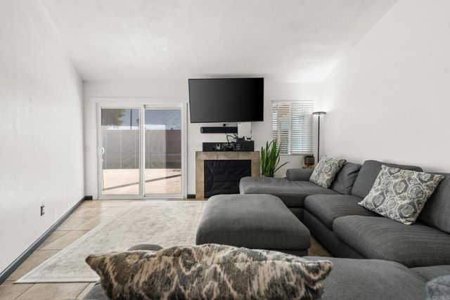 530 Boston Street, Hemet, CA 92545