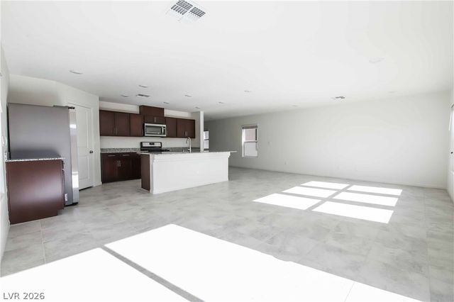 7087 Baza Avenue, Las Vegas, NV 89113