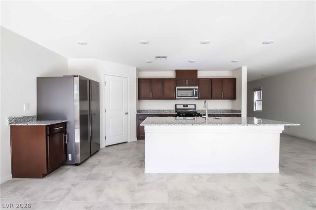 7087 Baza Avenue, Las Vegas, NV 89113