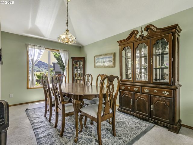 3371 Sw Redfern Pl, Gresham, OR 97080