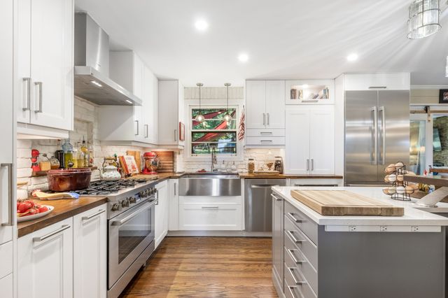 7964 Hooten Hows Rd, Nashville, TN 37221