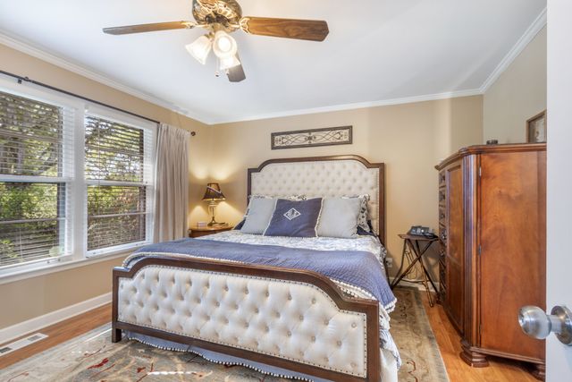 7964 Hooten Hows Rd, Nashville, TN 37221