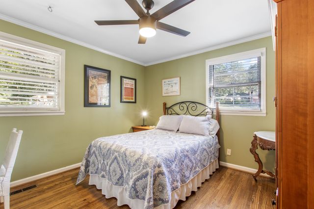 7964 Hooten Hows Rd, Nashville, TN 37221