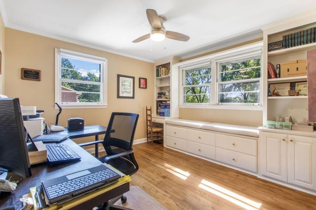 7964 Hooten Hows Rd, Nashville, TN 37221
