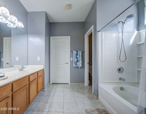 4617 W ELLIS Street, Laveen, AZ 85339