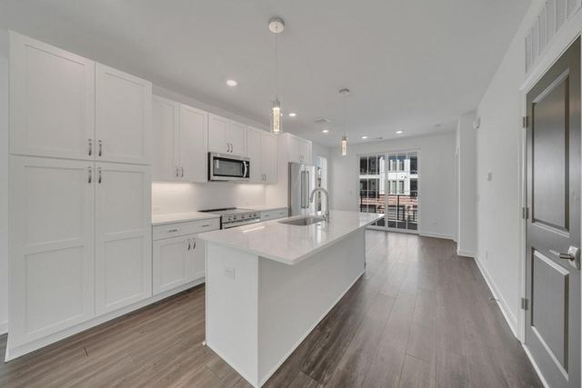 185 Devore Road 601, Alpharetta, GA 30009