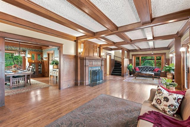 18925 Applegate Rd, Applegate, CA 95703