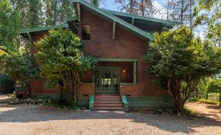 18925 Applegate Rd, Applegate, CA 95703