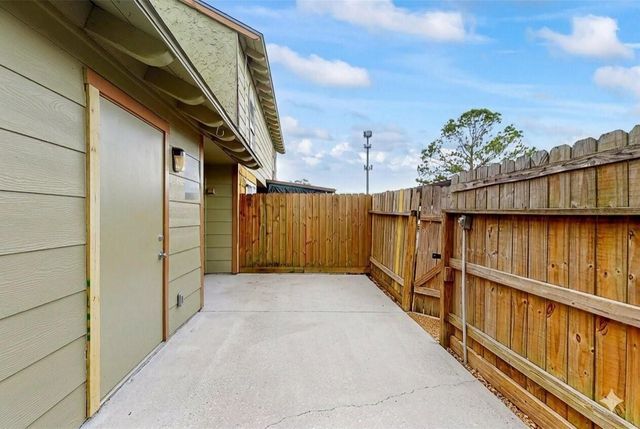 7825 Cook Road, Houston, TX 77072