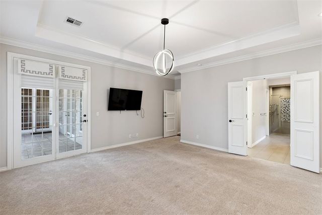 11300 Quail Creek Road 14, Oklahoma City, OK 73120