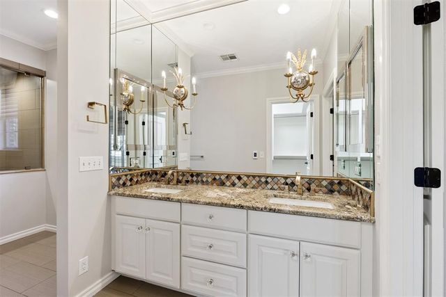 11300 Quail Creek Road 14, Oklahoma City, OK 73120