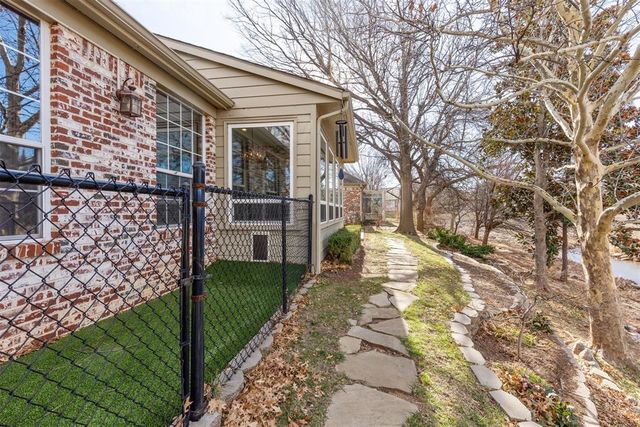 11300 Quail Creek Road 14, Oklahoma City, OK 73120