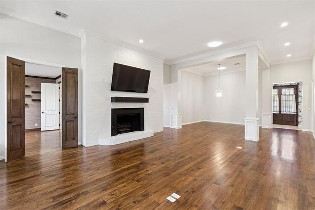 11300 Quail Creek Road 14, Oklahoma City, OK 73120