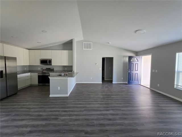 2289 W Citrus Springs Boulevard, Citrus Springs, FL 34434