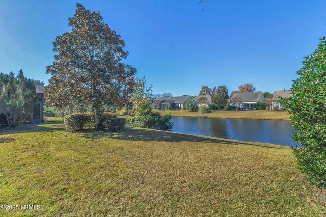 11 Pinedrop Court, Bluffton, SC 29909