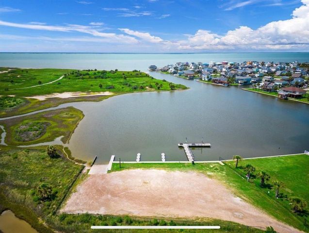 23106 Buena, Galveston, TX 77554