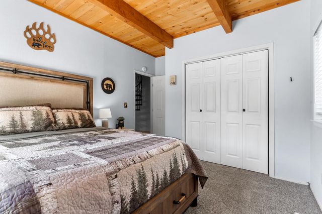 5671 Lago Ln, Garden Valley, CA 95633