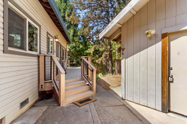 5671 Lago Ln, Garden Valley, CA 95633